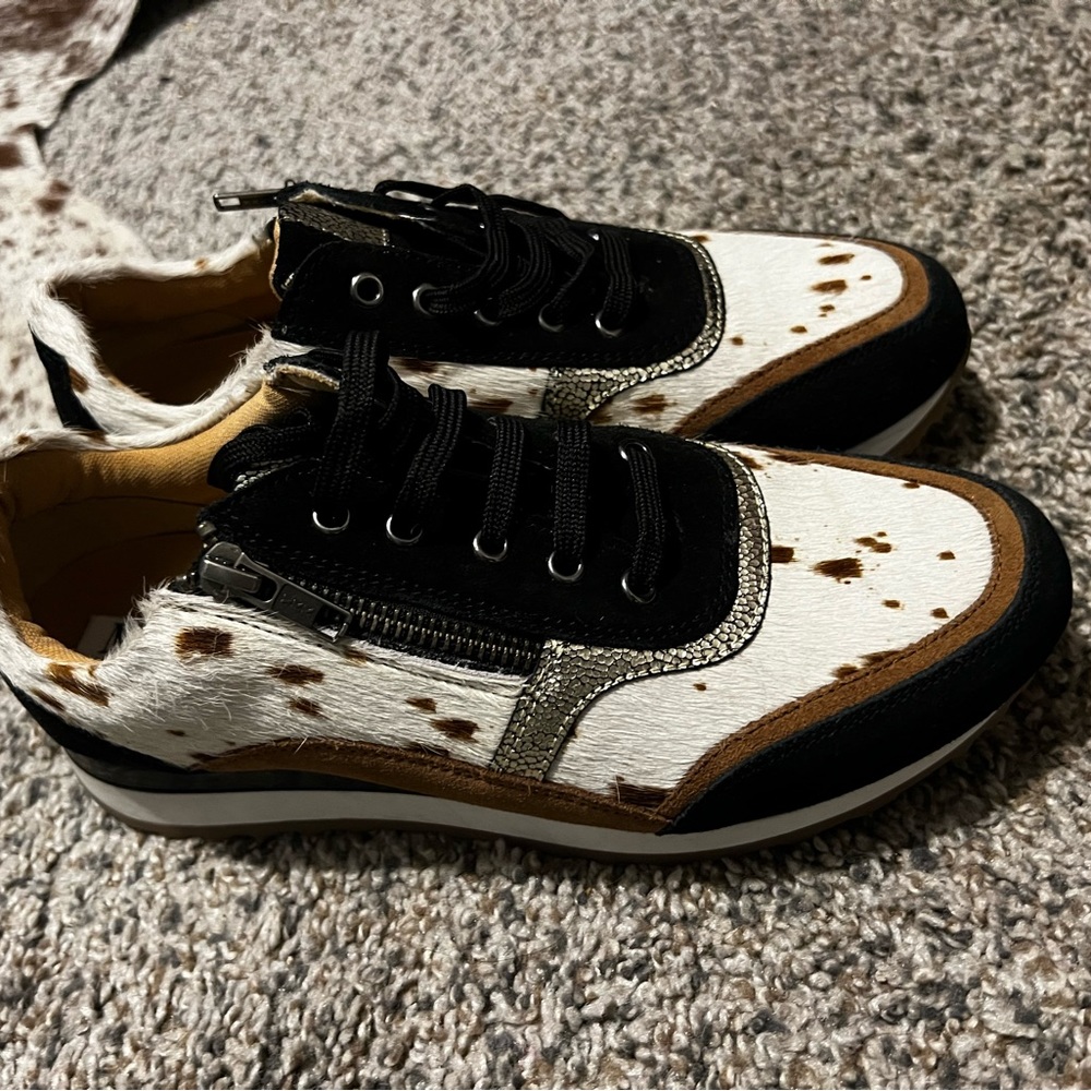 Myra Cow Hide shoes